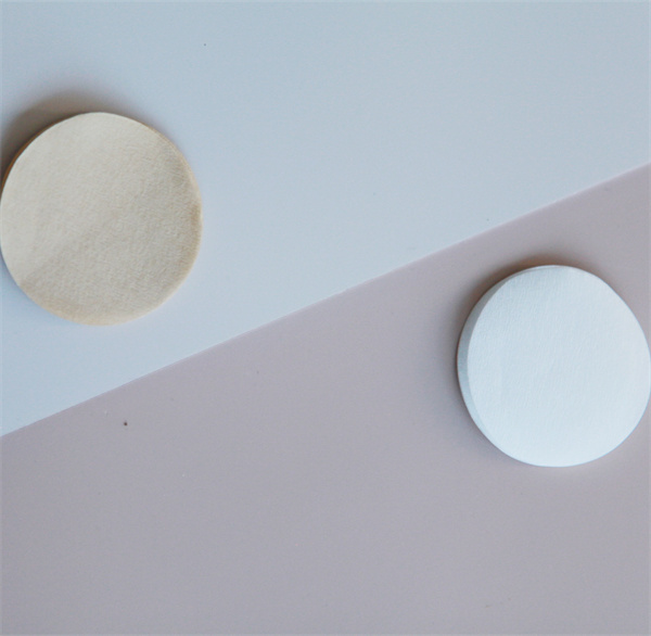 What are the different grades of industrial filter paper?